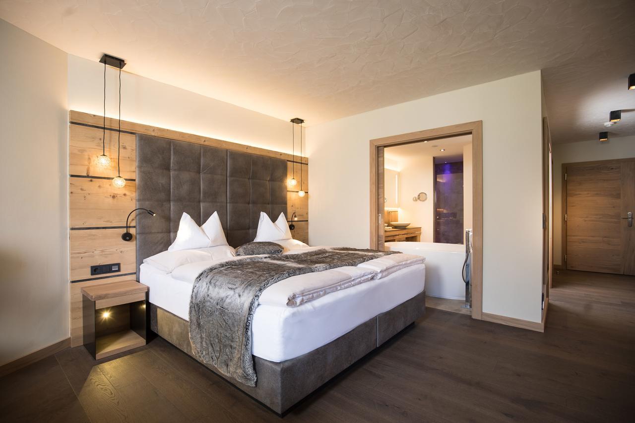 Natur- Und Aktivresort Reiterhof อาเคนเคียร์ค ภายนอก รูปภาพ